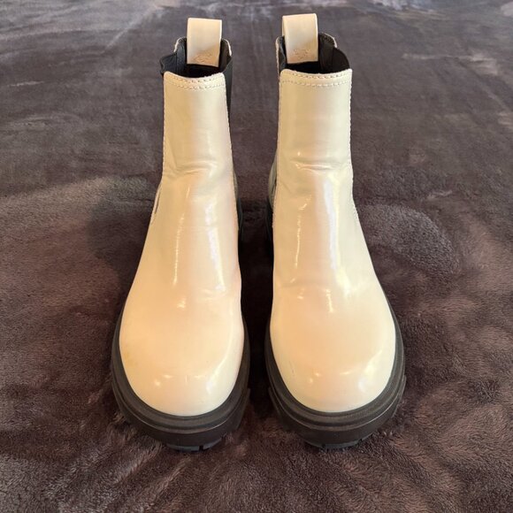 Rag & Bone Black and White Chelsea Boots - Picture 2 of 8